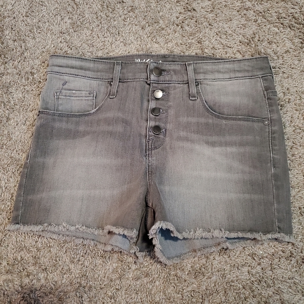 High Rise Button Fly Cut Off Shorts - Picture 2 of 8